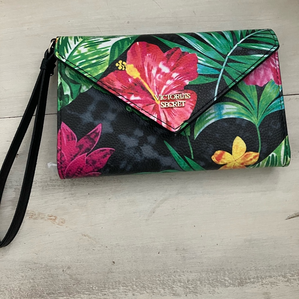 VS wallet/wristlet